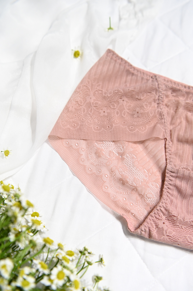 Quần Lót LOC PREMIUM Body Lưng Vừa - Hồng Thạch