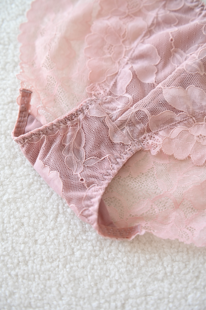 Quần Lót LOC Lưng Vừa Tam Giác 01 - Hồng Sa