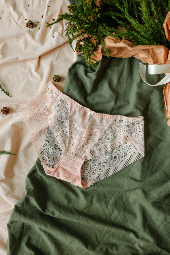 Quần Lót LOC Lưng Vừa Tam Giác 01  -  Hoàng Sa 