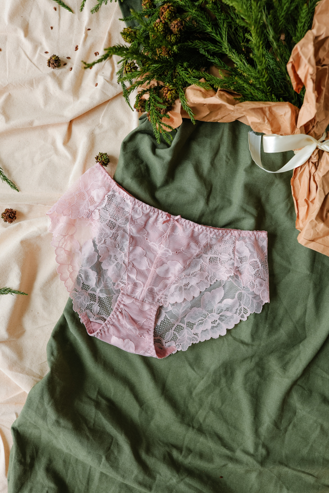 Quần Lót LOC Lưng Vừa Tam Giác 01  -  Hồng Sa 