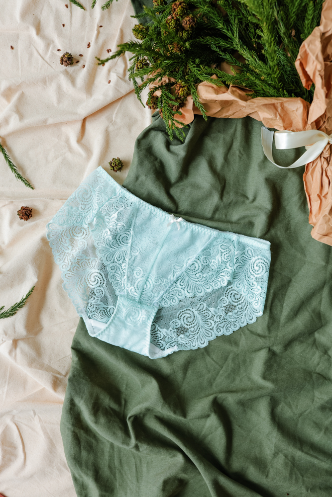 Quần Lót LOC Lưng Vừa Tam Giác 01  -  Bích Dương 