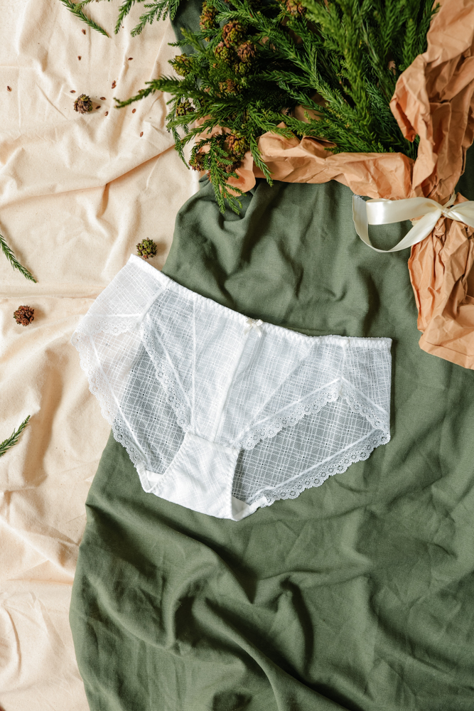 Quần Lót LOC Lưng Vừa Tam Giác 01  -  Bạch Minh 