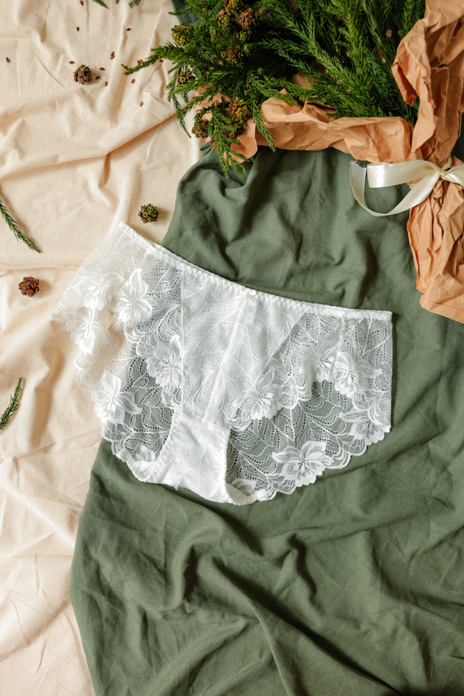 Quần Lót LOC Lưng Vừa Tam Giác 01  -  Tuyết Sa 