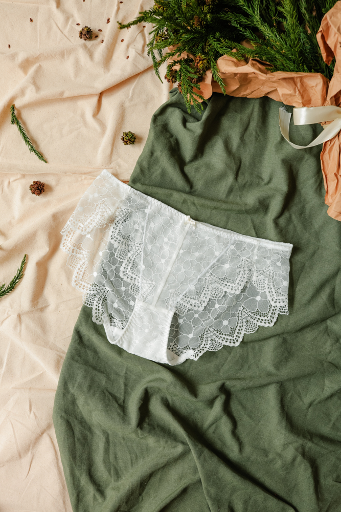 Quần Lót LOC Lưng Vừa Tam Giác 01  -  Bạch Sương 