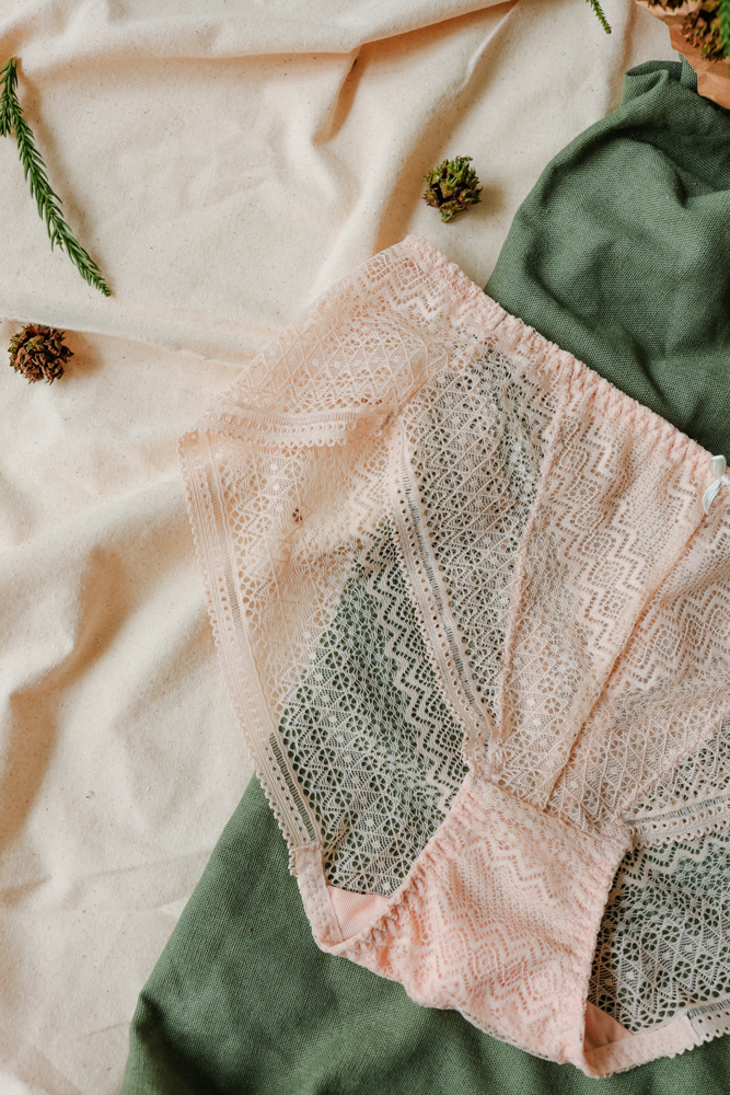 Quần Lót LOC Lưng Vừa Tam Giác 01 - Thổ Nhu