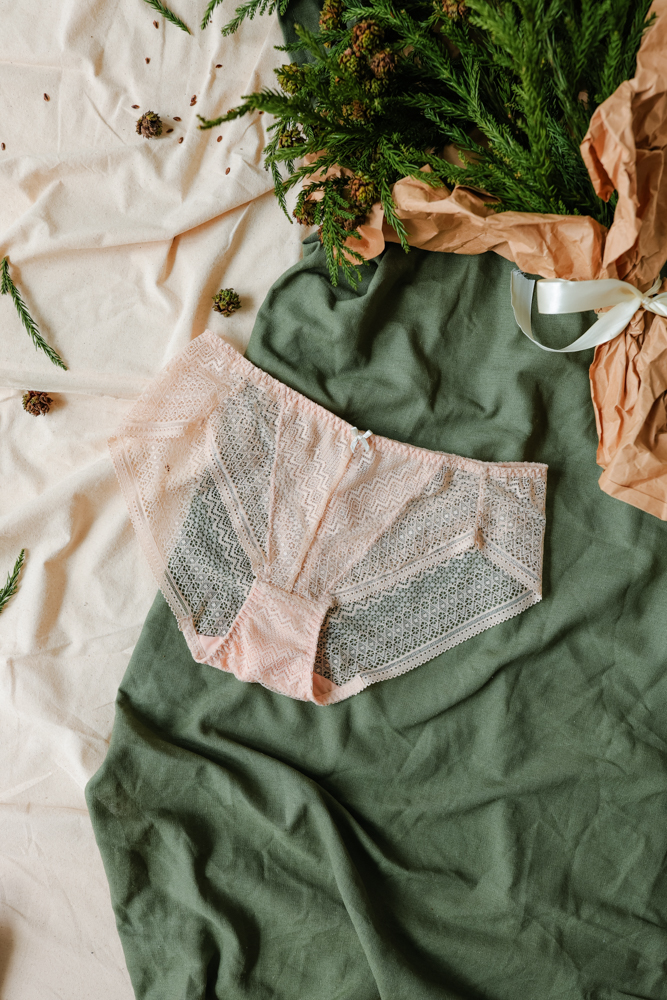 Quần Lót LOC Lưng Vừa Tam Giác 01  -  Thổ Nhu 