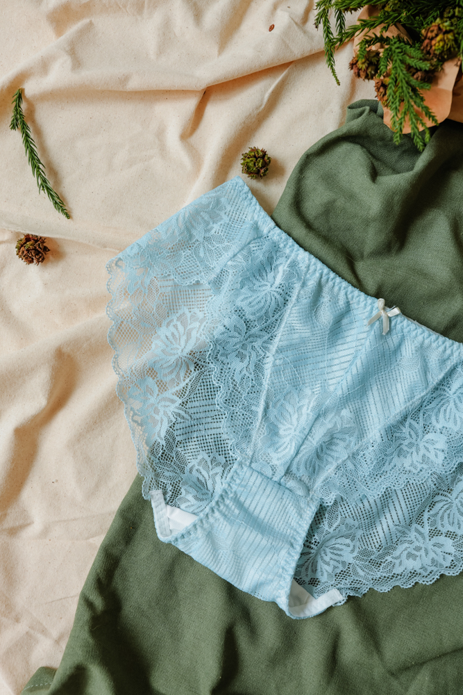 Quần Lót LOC Lưng Vừa Tam Giác 01 - Lam Hạ