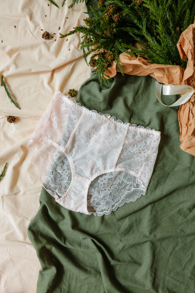 Quần Lót LOC Bikini Lưng Cao 01  -  Sương Sa 