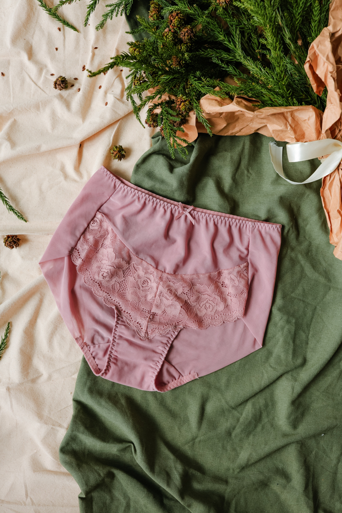 Quần Lót Premium Bikini Lưng Cao Lưới Phối Ren Trà My  -  Hồng 