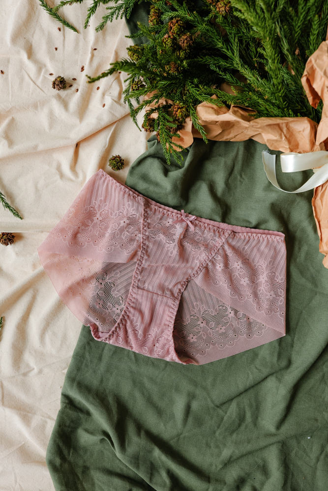 Quần Lót LOC PREMIUM Body Lưng Vừa  -  Hồng Thạch 