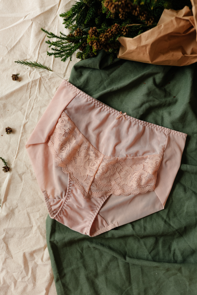 Quần Lót Premium Bikini Lưng Cao Lưới Phối Ren Trà My  -  Da 