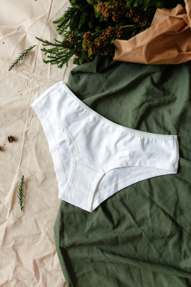 Quần Lót Nữ LOC Lưng Vừa Cotton L03  -  Trắng 