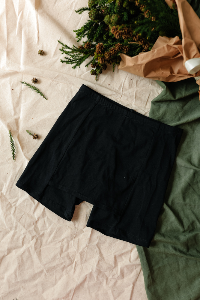 Quần Đùi LOC Mang Váy Cotton  -  Đen 