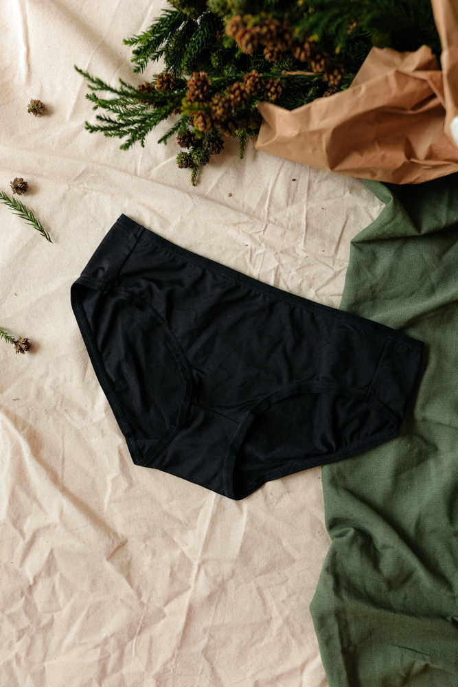 Quần Lót LOC Bikini Lưng Vừa Cotton Thun Lạnh  -  Đen 