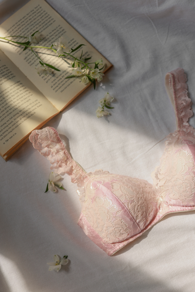 Áo Ngực LOC Basic Kim Thiền Mút Liền - Hương Dương