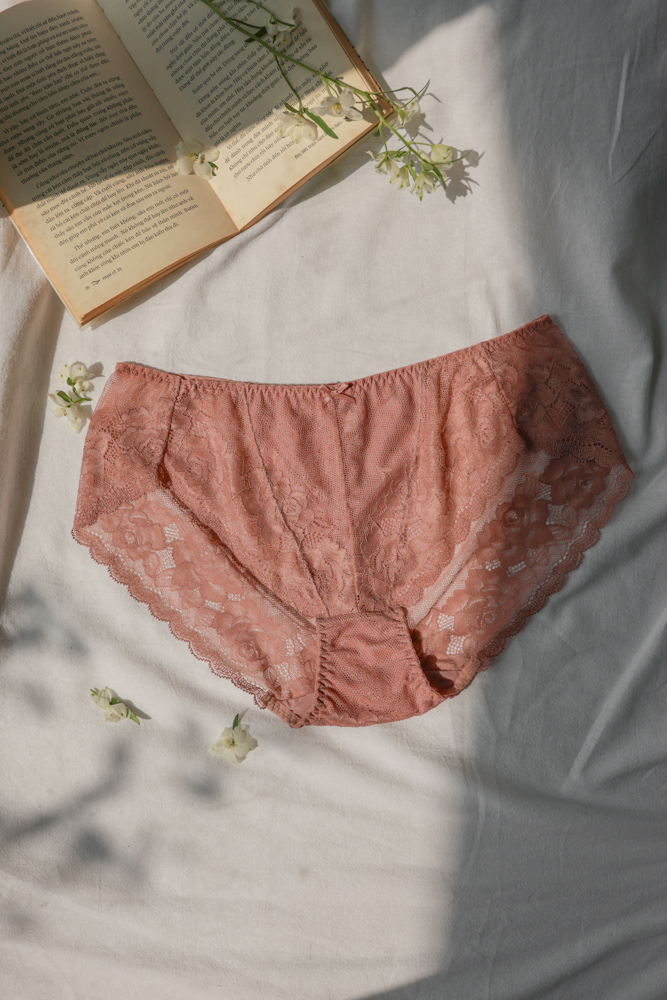 Quần Lót LOC PREMIUM Lưng Vừa Tam Giác Hoa Lâm  -  Hồng 