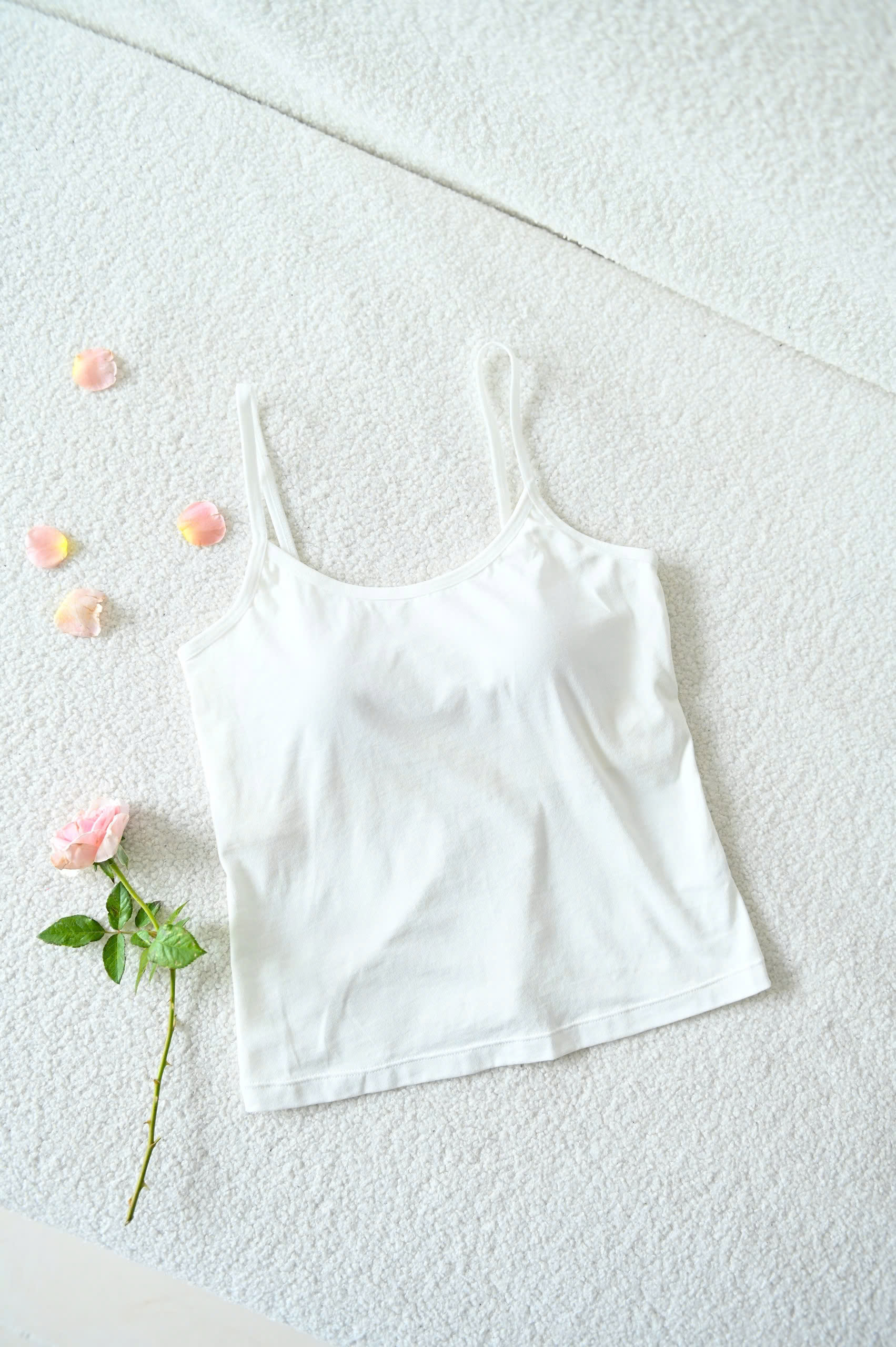 Áo Thun 2 dây LOC Có Mút Ngực - Trắng