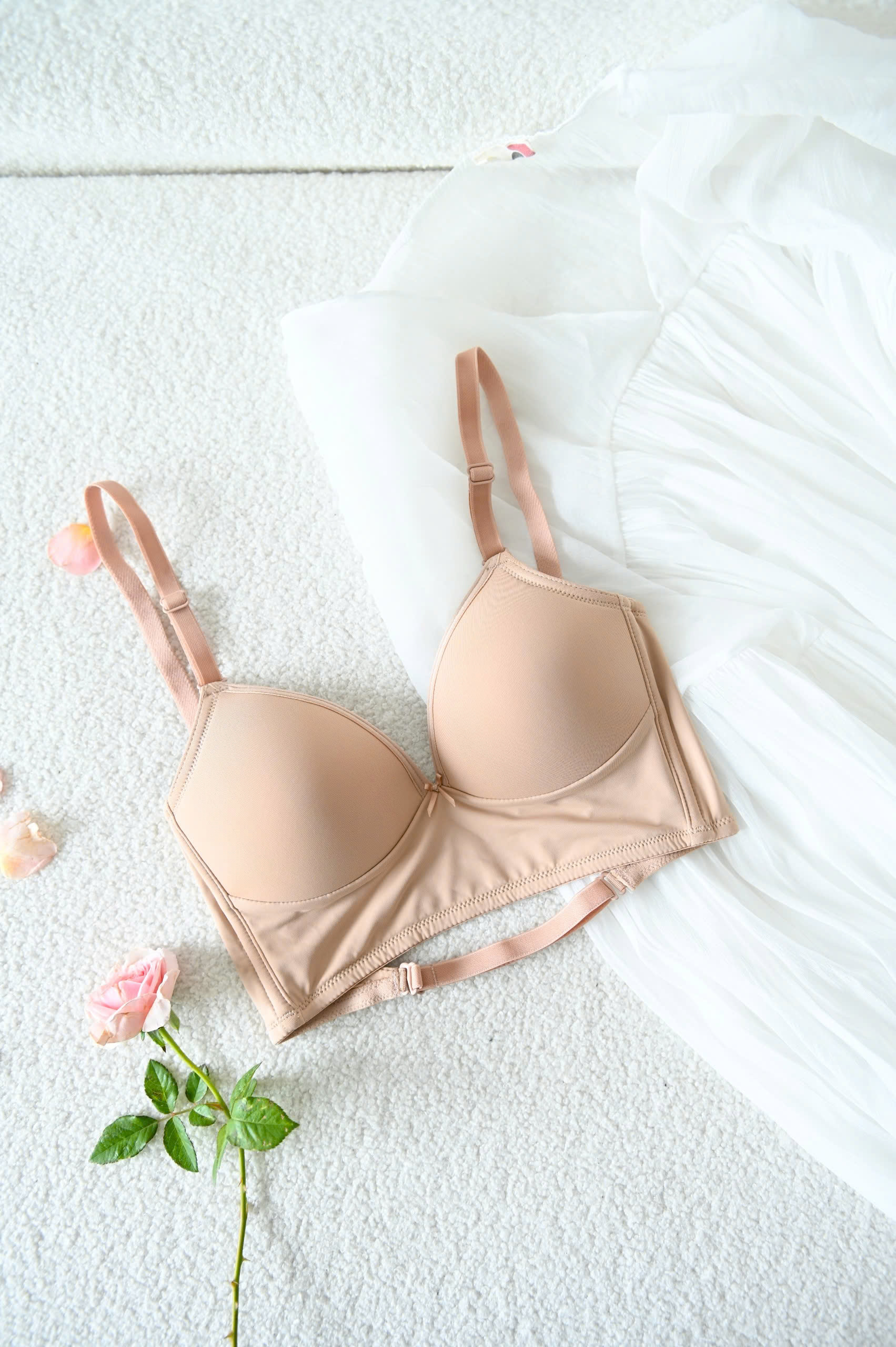 Áo Ngực LOC PREMIUM Trống Lưng Thun Lạnh  -  Da 